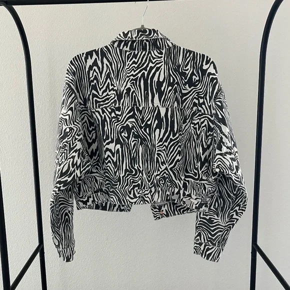 BRAND NEW MOTHER | The Out Of Pocket Jacket Hoofing It Wash in White | Size M - Picture 7 of 12